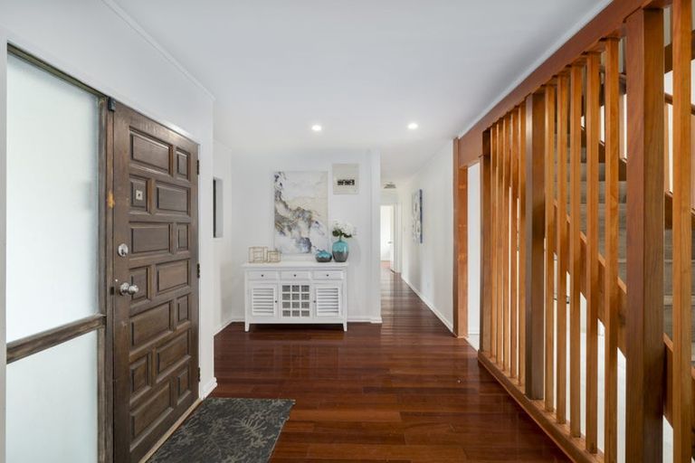 Photo of property in 40 Tudor Road, Henderson, Auckland, 0610