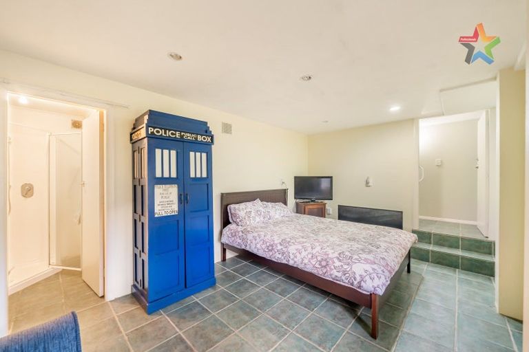 Photo of property in 81 Horoeka Street, Stokes Valley, Lower Hutt, 5019