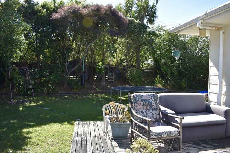 Photo of property in 3 Health Camp Road, Otaki Beach, Otaki, 5512
