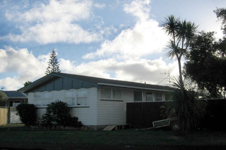 Photo of property in 65 Michael Road, Paraparaumu Beach, Paraparaumu, 5032