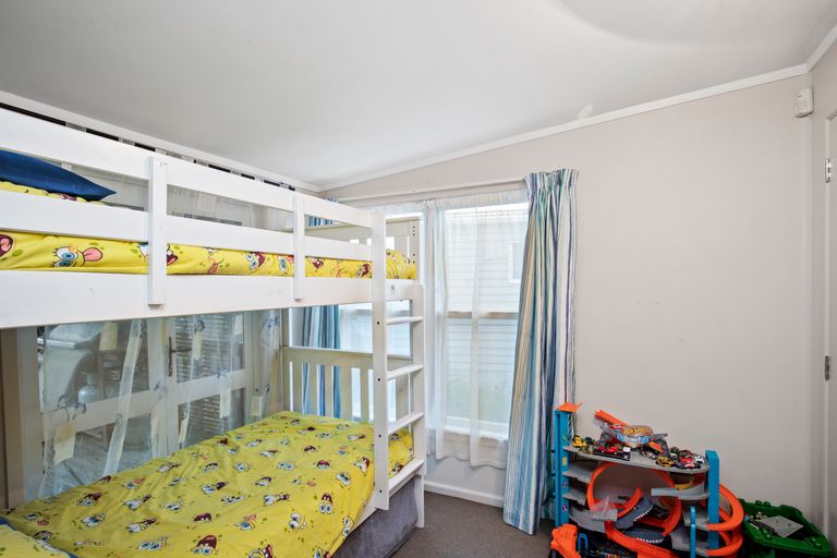 Photo of property in 66 Mclarin Road, Glenbrook, Waiuku, 2681