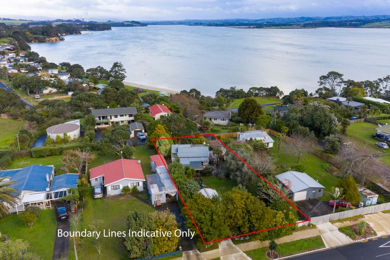 Photo of property in 66 Mclarin Road, Glenbrook, Waiuku, 2681