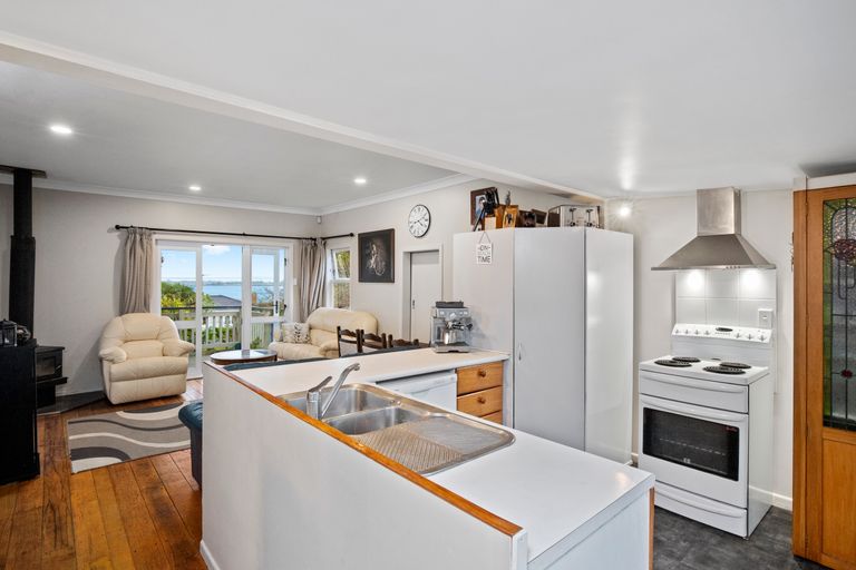 Photo of property in 66 Mclarin Road, Glenbrook, Waiuku, 2681