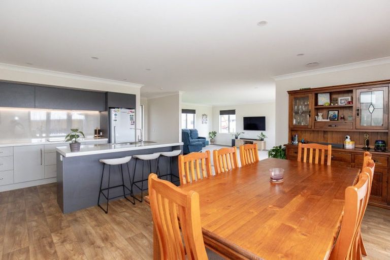 Photo of property in 24 Mcwatters Drive, Ngatea, 3503