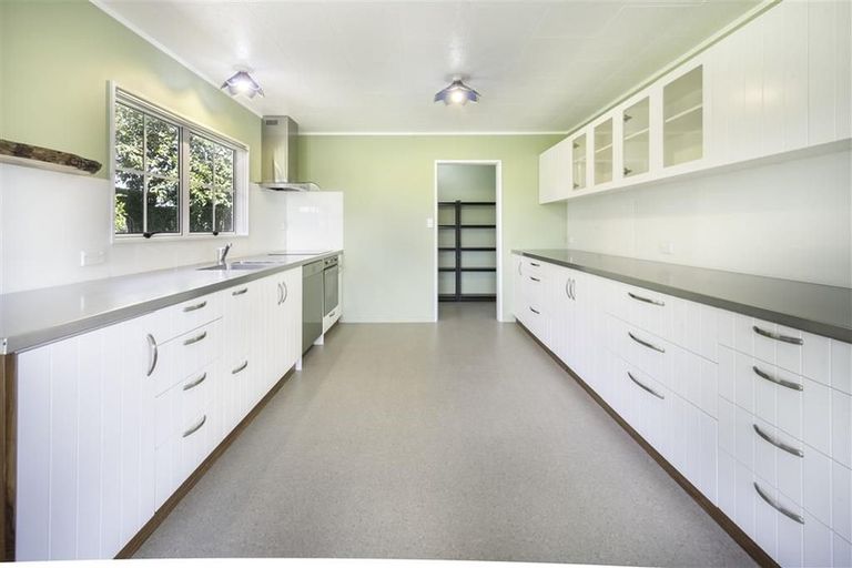 Photo of property in 55 Watchman Road, Westshore, Napier, 4110