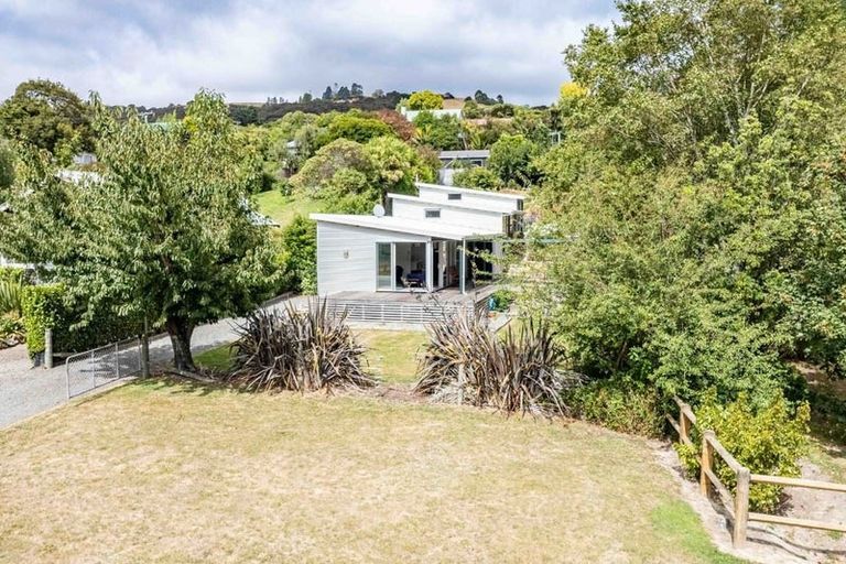 Photo of property in 52 Takamatua Valley Road, Takamatua, Akaroa, 7581