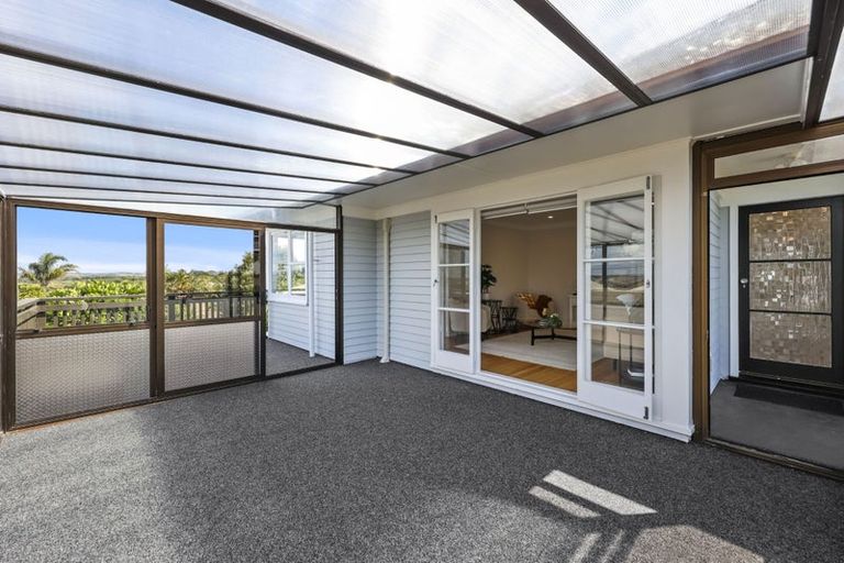 Photo of property in 109 Sandspit Road, Shelly Park, Auckland, 2014