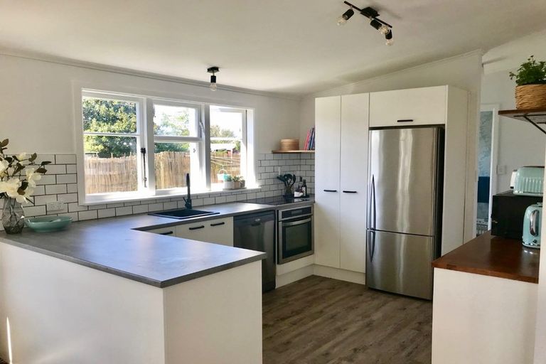 Photo of property in 305a Frederick Street West, Mahora, Hastings, 4120