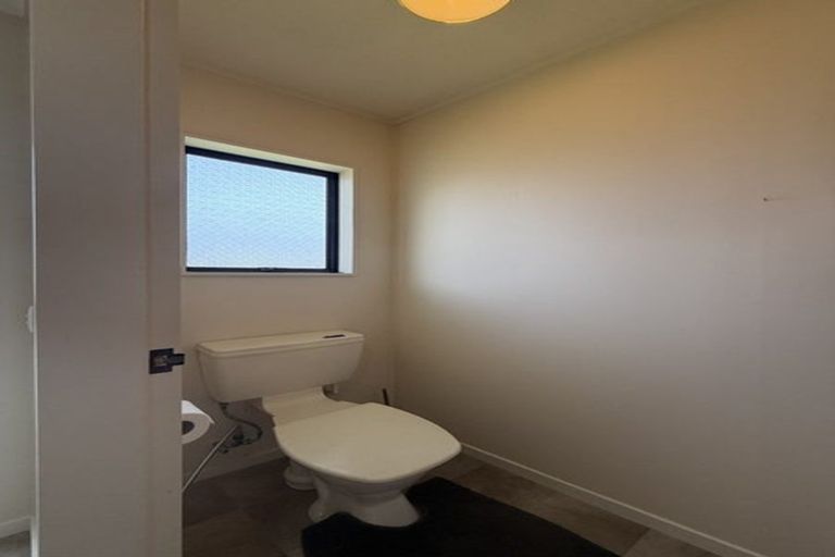 Photo of property in 20a Wilford Street, Wallaceville, Upper Hutt, 5018