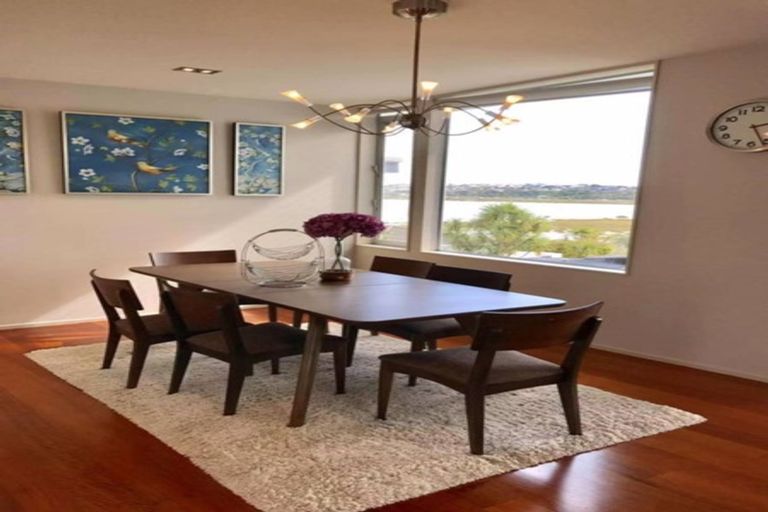 Photo of property in 18 Walter Street, Hauraki, Auckland, 0622