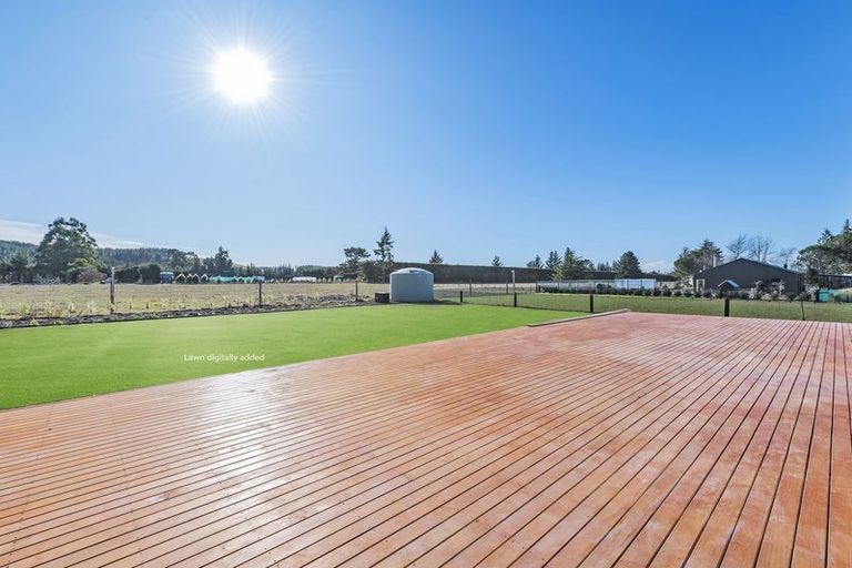 Photo of property in 3124 Coaltrack Road, Coalgate, 7673