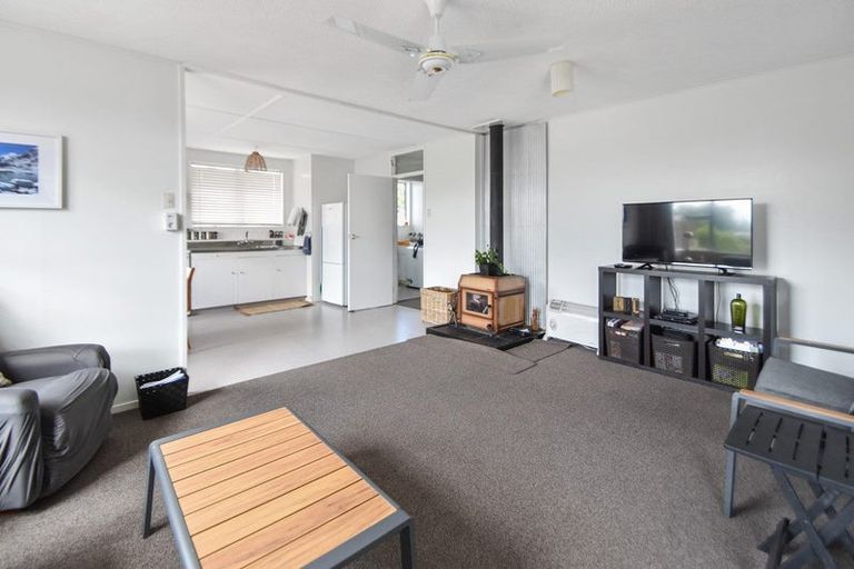 Photo of property in 42 Omahau Crescent, Twizel, 7901