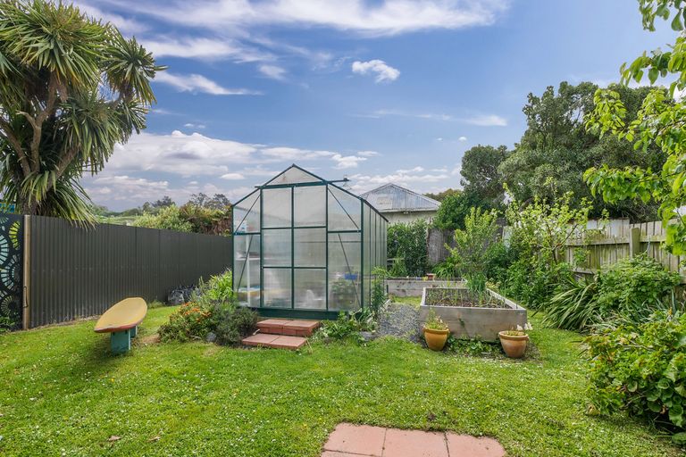 Photo of property in 1086 Brighton Road, Brighton, Dunedin, 9035