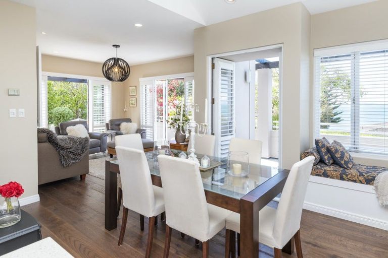 Photo of property in 16a Burford Place, Mellons Bay, Auckland, 2014