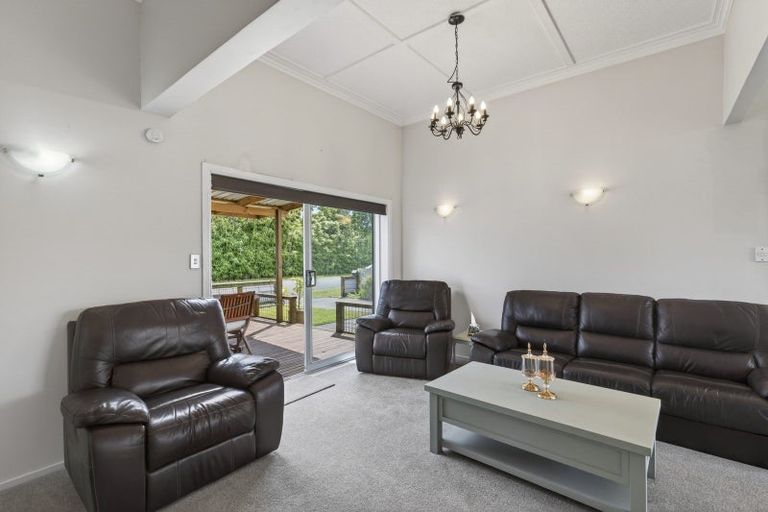 Photo of property in 1 Rimu Street, Strandon, New Plymouth, 4312