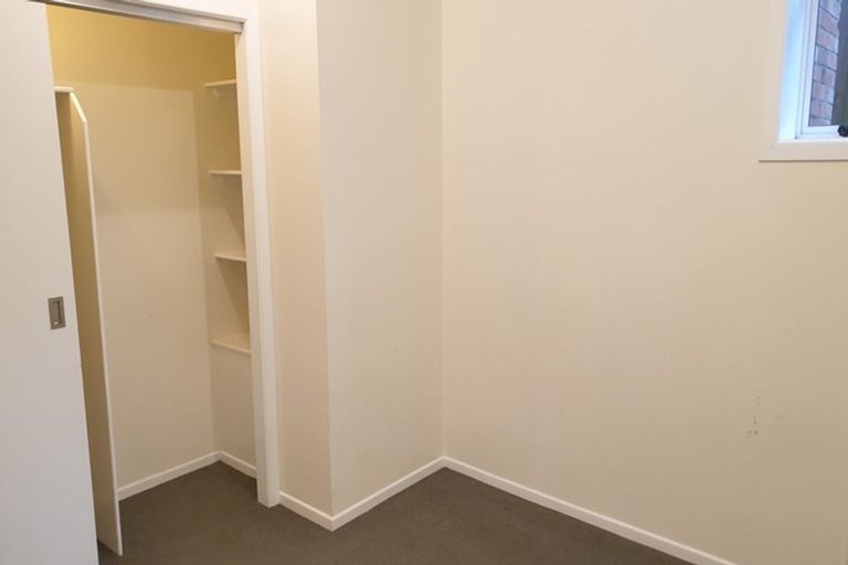 Photo of property in 93 Fairclough Road, Beach Haven, Auckland, 0626