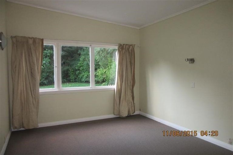 Photo of property in 83 Manuka Street, Stokes Valley, Lower Hutt, 5019