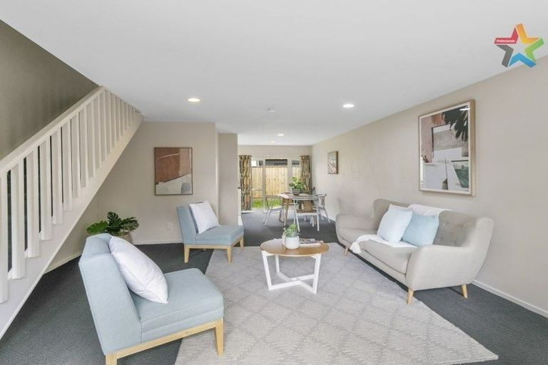 Photo of property in 3/8 Waldie Grove, Avalon, Lower Hutt, 5011