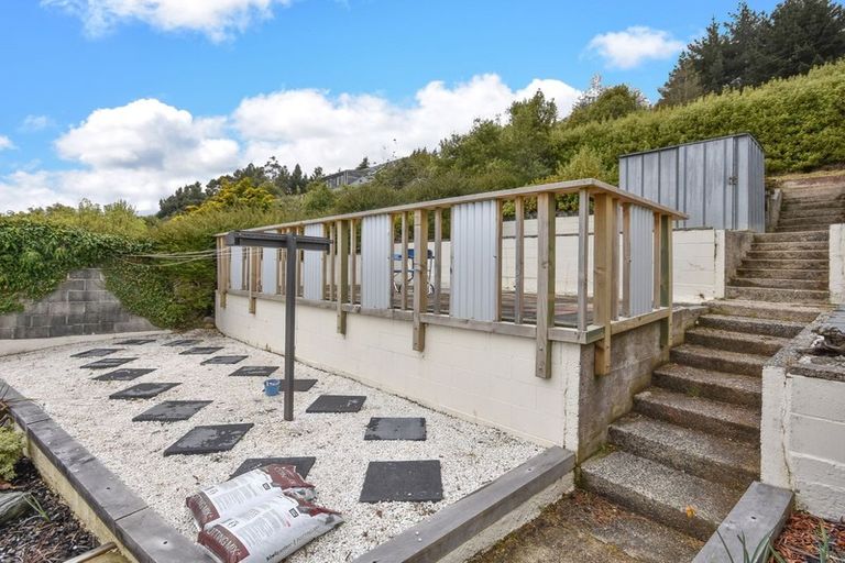 Photo of property in 64 Hocken Street, Kenmure, Dunedin, 9011