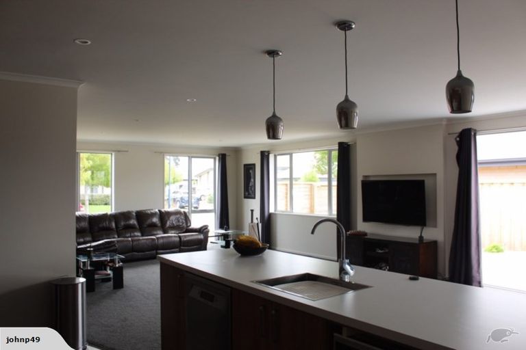 Photo of property in 6 Taniwha Street, Pegasus, 7612