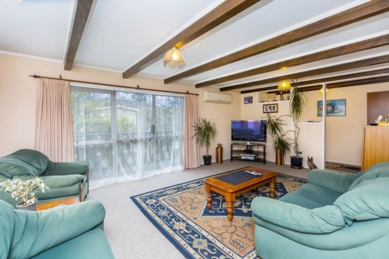 Photo of property in 97 Field Street, Silverstream, Upper Hutt, 5019