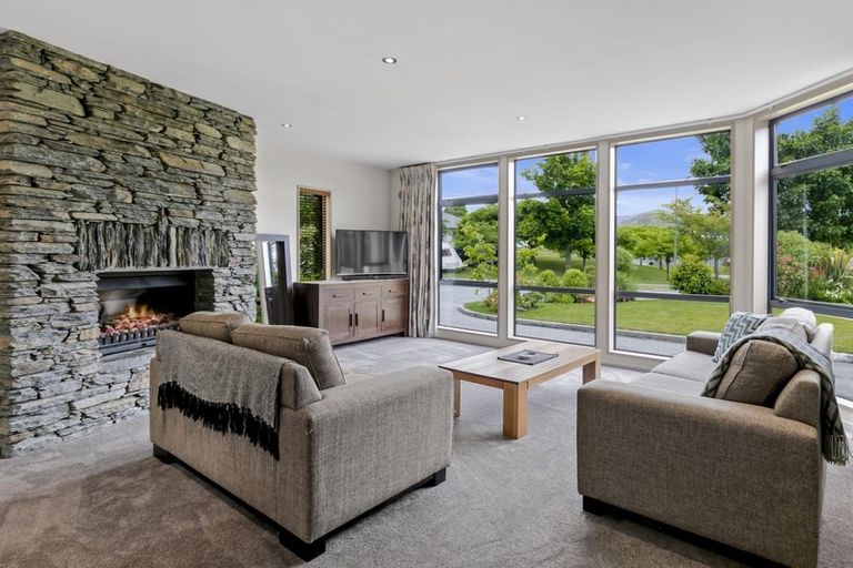 Photo of property in 29 Ferry Hill Drive, Lower Shotover, Queenstown, 9371