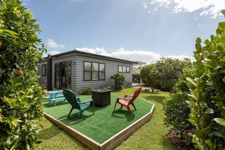 Photo of property in 132c Margaret Drive, Omokoroa, 3114