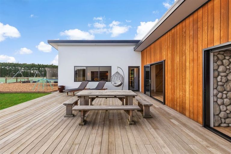 Photo of property in 635 Downs Road, Eyrewell, Rangiora, 7476