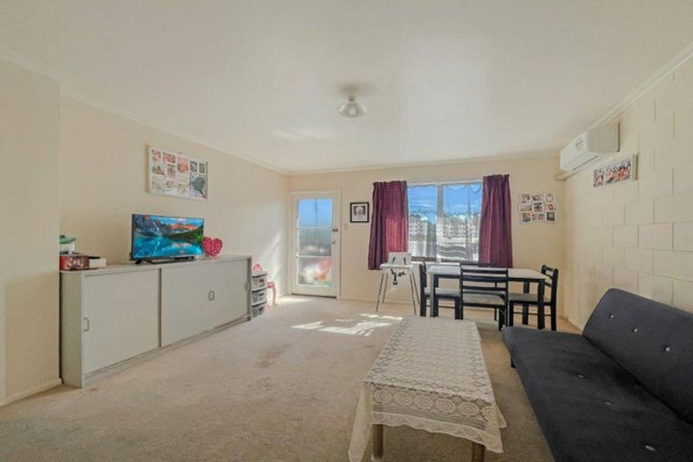 Photo of property in 17 Parr Street, Frankton, Hamilton, 3204