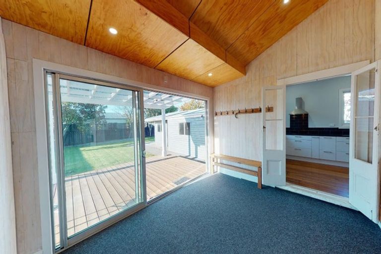Photo of property in 64 Nelson Street, Whanganui, 4500