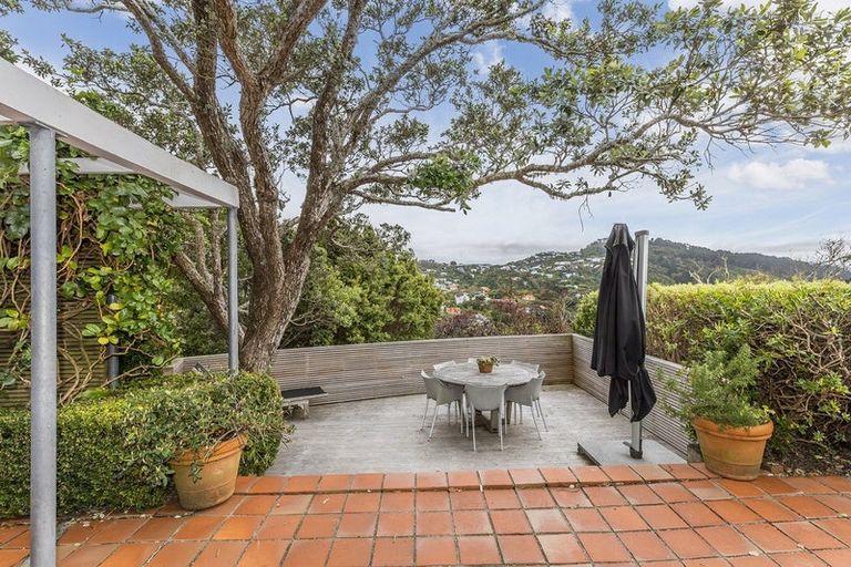 Photo of property in 66 Upland Road, Kelburn, Wellington, 6012