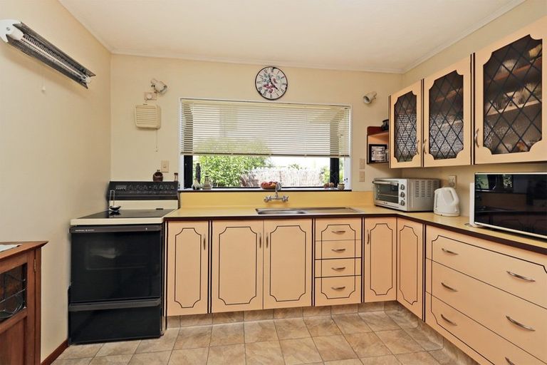 Photo of property in 3/33 Avondale Road, Taradale, Napier, 4112