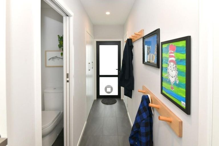 Photo of property in 1/49 Roseberry Avenue, Birkenhead, Auckland, 0626