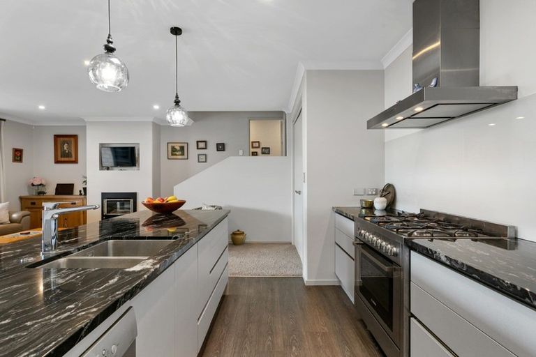 Photo of property in 5 Pumice Glade, Pyes Pa, Tauranga, 3112