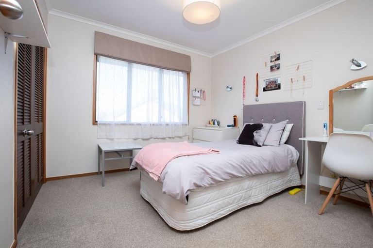 Photo of property in 4 Kenilworth Place, Dinsdale, Hamilton, 3204