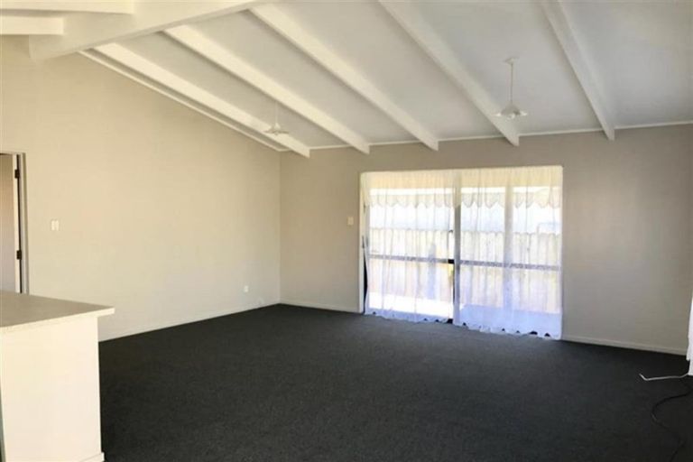 Photo of property in 24 Freda Place, Favona, Auckland, 2024