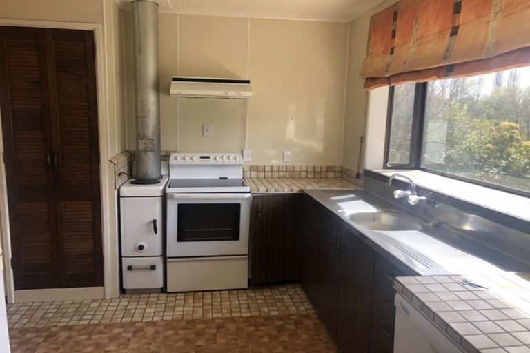 Photo of property in 149 Te Rangitautahanga Road, Turangi, 3334