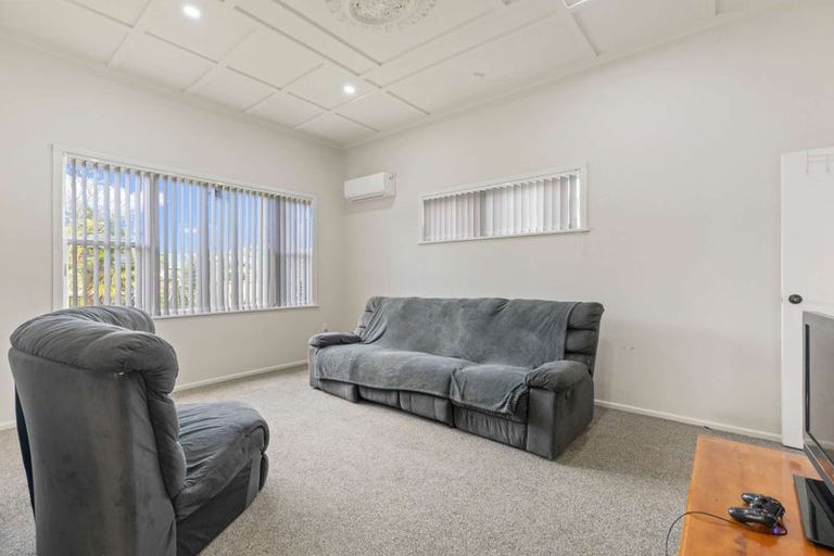 Photo of property in 15 Princes Street, Pukekohe, 2120