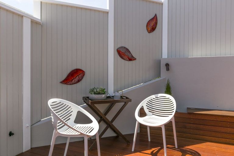 Photo of property in 61a Cashmere Avenue, Khandallah, Wellington, 6035