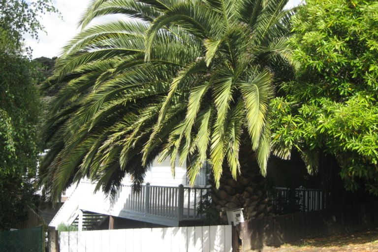 Photo of property in 39 Selwyn Avenue, Akaroa, 7520