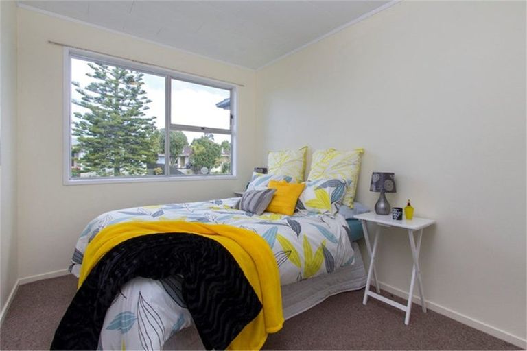 Photo of property in 11 Reelick Avenue, Pakuranga Heights, Auckland, 2010