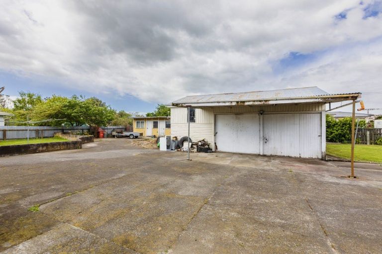 Photo of property in 2415 Takapau Road, Waipukurau, 4200