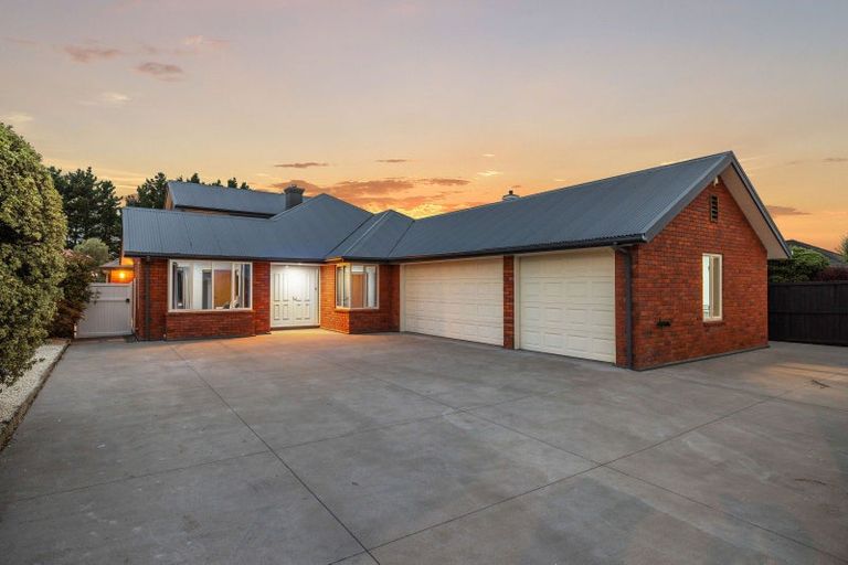 Photo of property in 512 Bower Avenue, Parklands, Christchurch, 8083