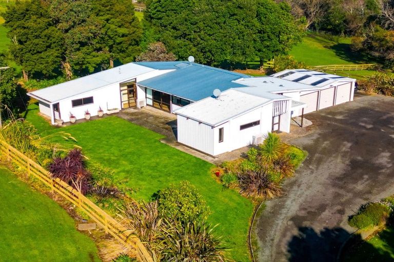 Photo of property in 33 Rapanui Road, Westmere, Whanganui, 4574