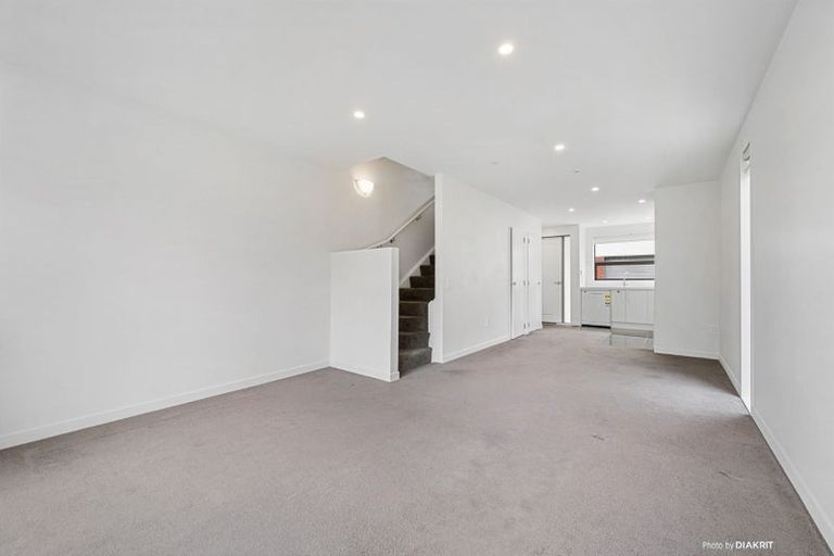 Photo of property in 25/31 Princess Terrace, Newtown, Wellington, 6021