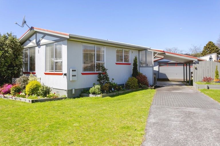 Photo of property in 66 Richmond Avenue, Richmond Heights, Taupo, 3330
