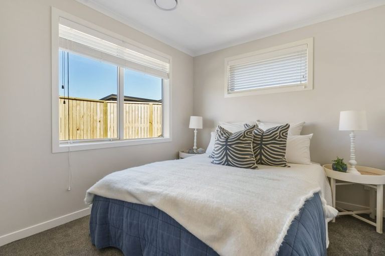 Photo of property in 6 Grove Lane, Omokoroa, 3114