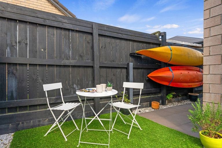 Photo of property in 82 Landing Drive, Pyes Pa, Tauranga, 3112