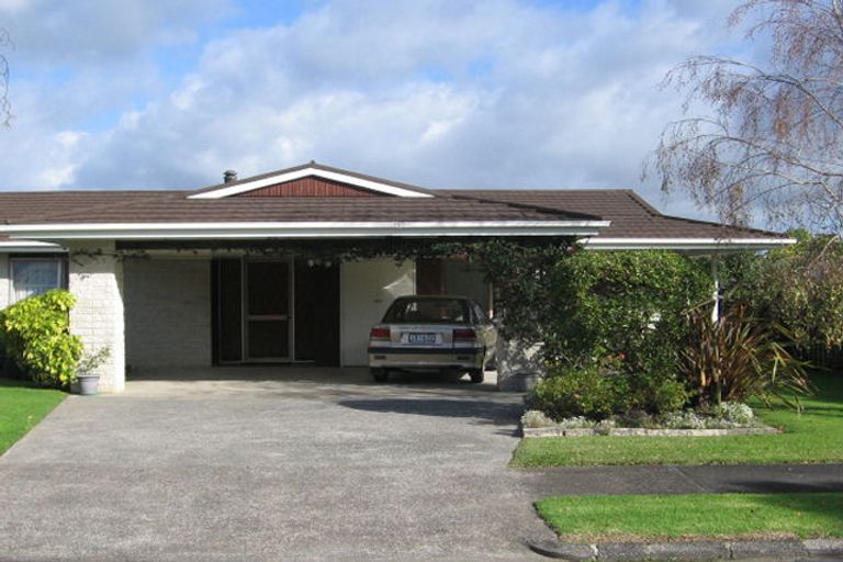 Photo of property in 17 Kentigern Close, Pakuranga, Auckland, 2010