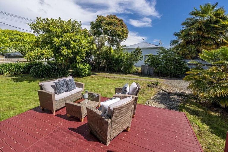 Photo of property in 163 Cambridge Street, Levin, 5510